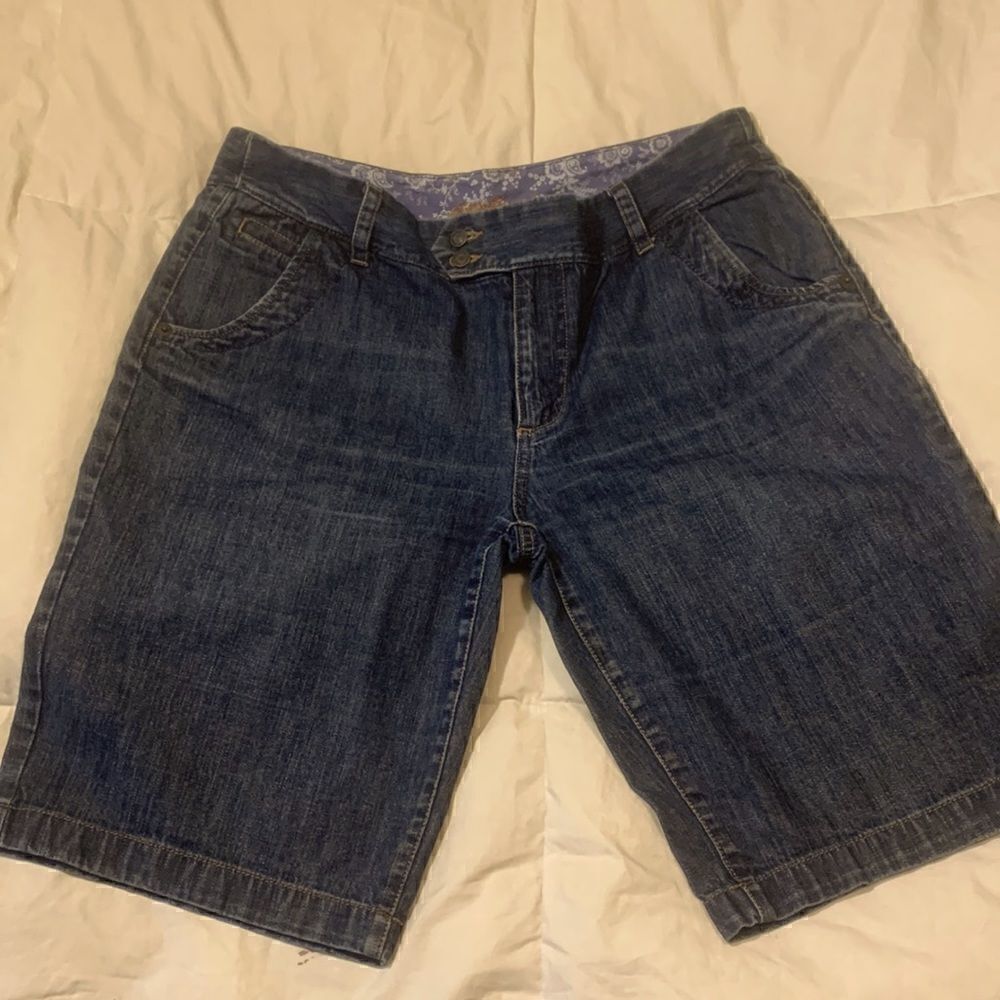 EDDIE BAUER, denim shorts, size 12 , cotton, 5 pocket, button over and zip up
